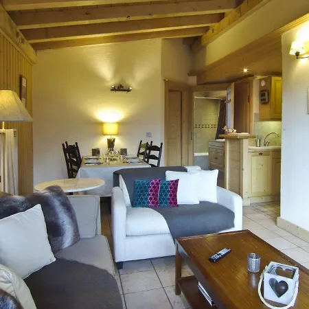 Appartement In Mont Blanc With Balcony *