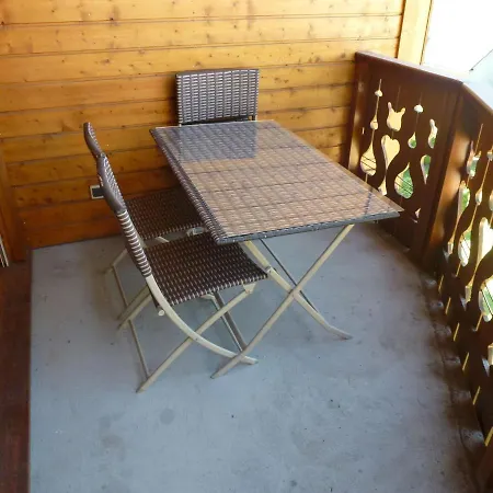 Appartement In Mont Blanc With Balcony *